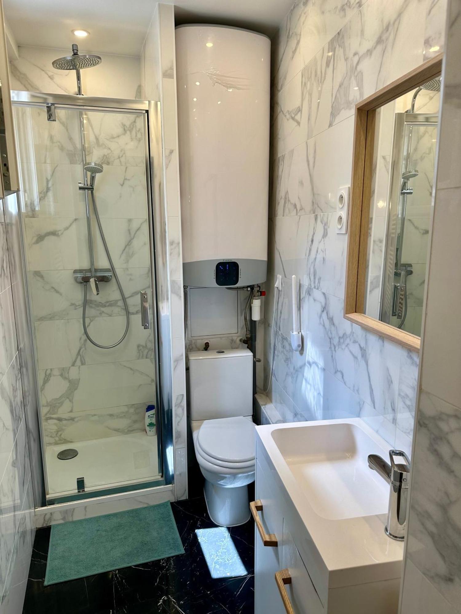 Moderne Et Lumineux Apartment Asnieres-sur-Seine Luaran gambar