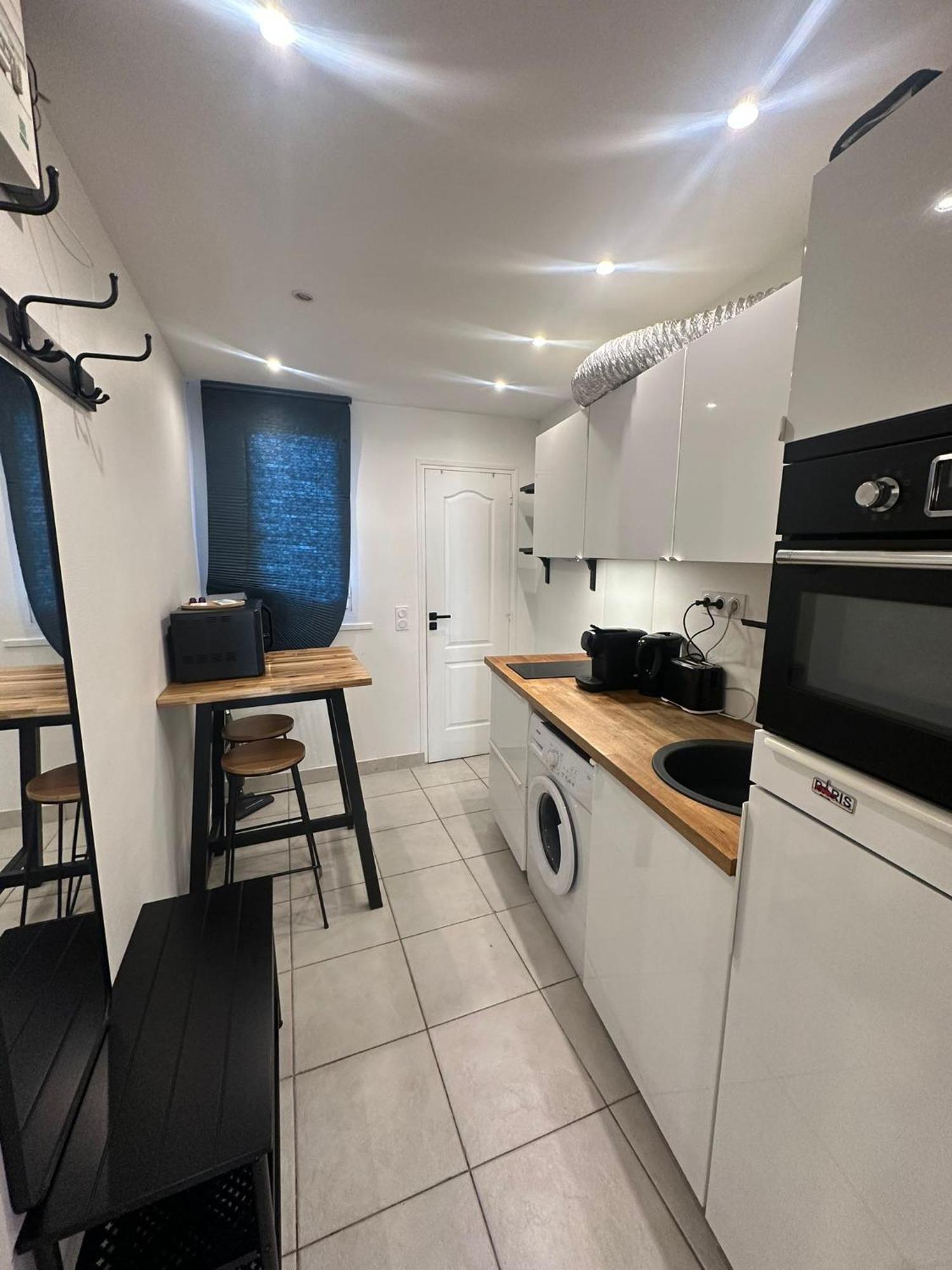 Moderne Et Lumineux Apartment Asnieres-sur-Seine Luaran gambar